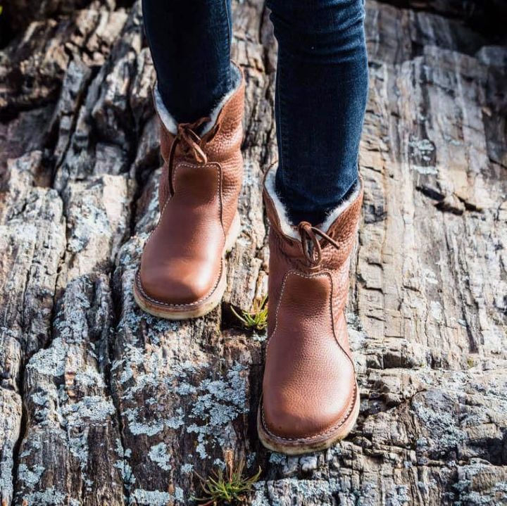 Botas Aisladas Con Doble Costura Y Cuero Premium Ana