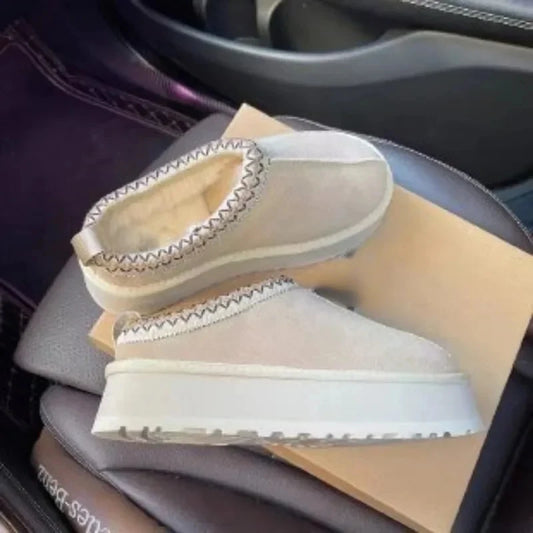 Women's Embroidered Platform Slippers