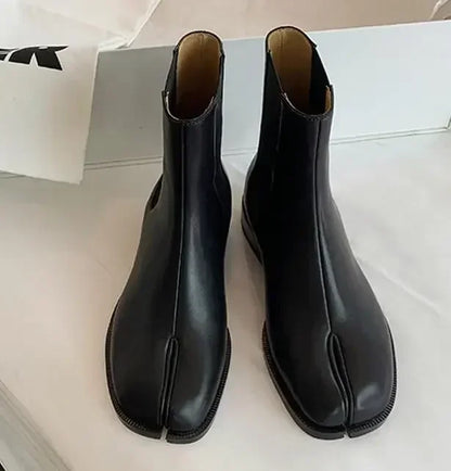 Women's Split-Toe Leather Boots